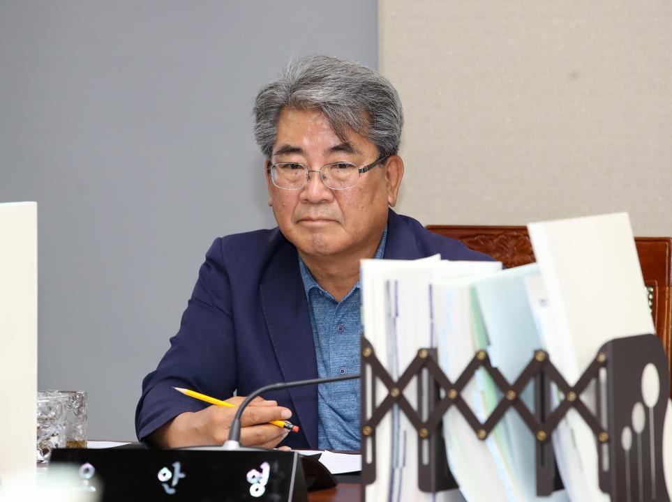 '제352회 정례회 제1차 농수산해양위원회' 게시글의 사진(16) '240611_제352회 정례회 제1차 농수산해양위원회_16.JPG'