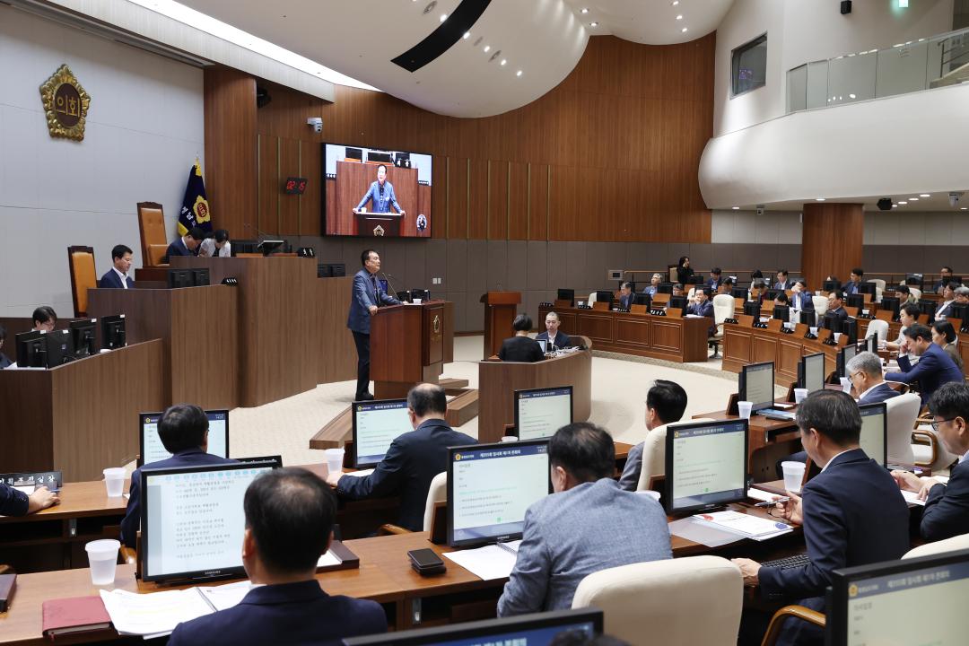'제355회 임시회 제1차 본회의 방한일 의원 5분발언' 게시글의 사진(8) '240827_제355회 임시회 제1차 본회의 (40).JPG'