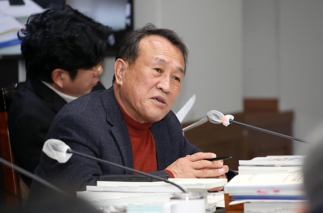 '제357회 임시회 제1차 교육위원회' 게시글의 사진(37) '250206_제357회 임시회 제1차 교육위원회_68.JPG'