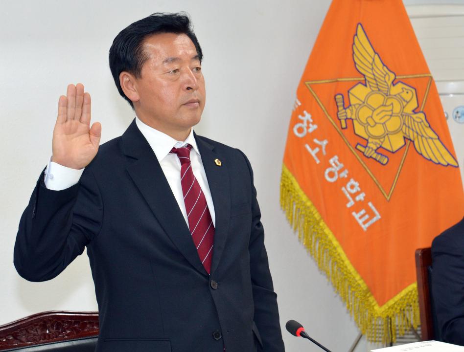 '제283회 정례회 안전건설해양소방위 행정사무감사' 게시글의 사진(3) '151106_안건해소위행감-충청소방학교3.jpg'