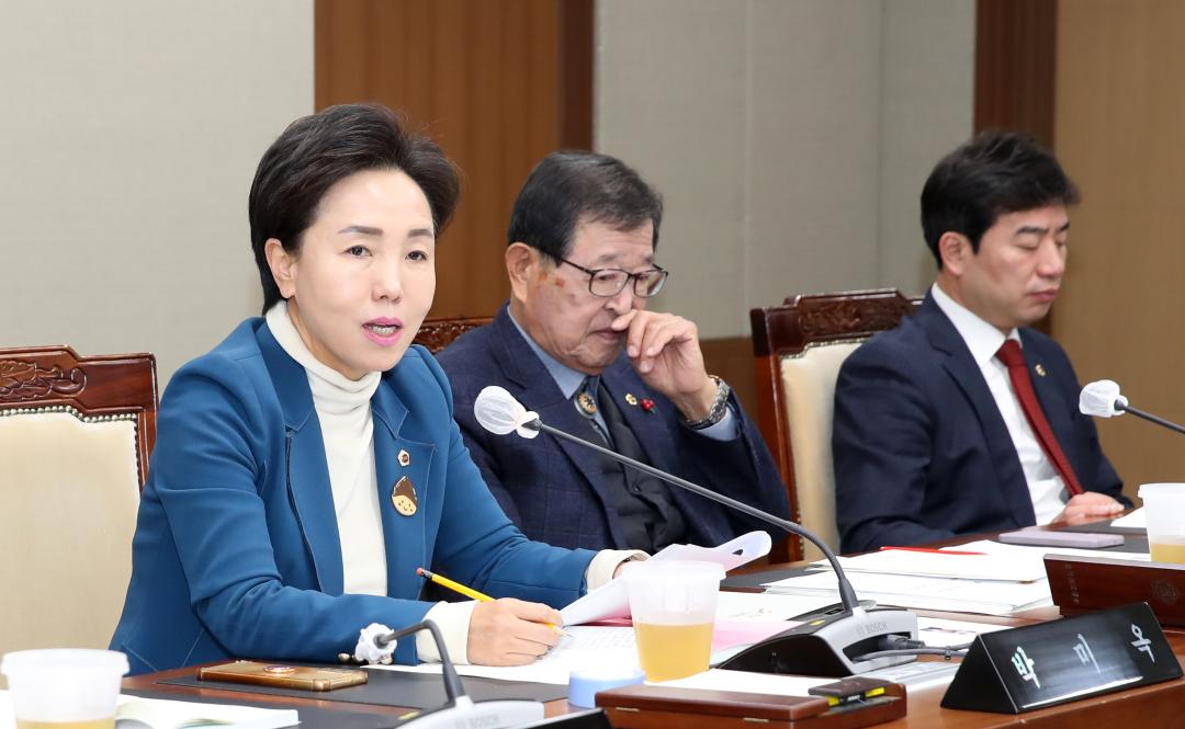 '제357회 임시회 제2차 농수산해양위원회' 게시글의 사진(26) '250206_제357회 임시회 제2차 농수산해양위원회_33.JPG'