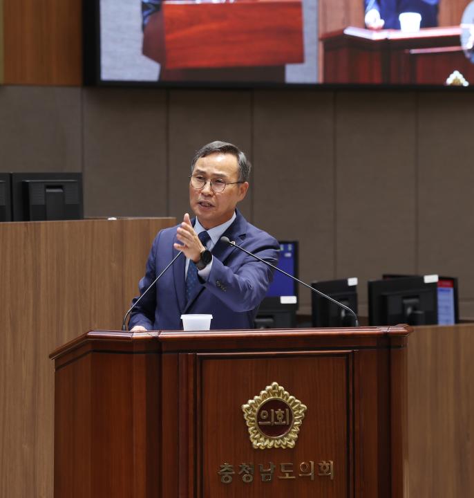 '제352회 정례회 제3차 본회의 윤희신 의원 도정 및 교육행정 질문' 게시글의 사진(28) '240621_제352회 정례회 제3차 본회의 (도정 및 교육행정 질문) (66).JPG'