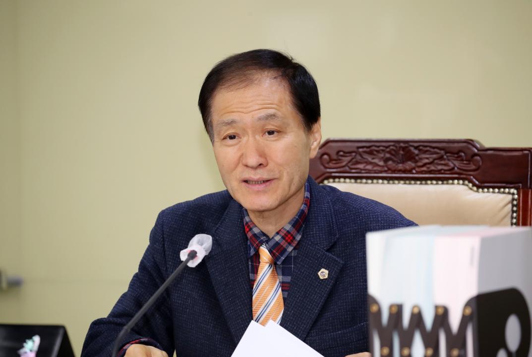 '제357회 임시회 제3차 건설소방위원회' 게시글의 사진(13) '250207_제357회 임시회 제3차 건설소방위원회_13.JPG'