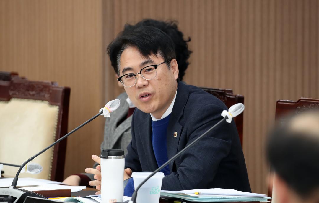 '제1차 예산결산특별위원회' 게시글의 사진(33) '250218_제357회 임시회 예산결산특별위원회_40.JPG'