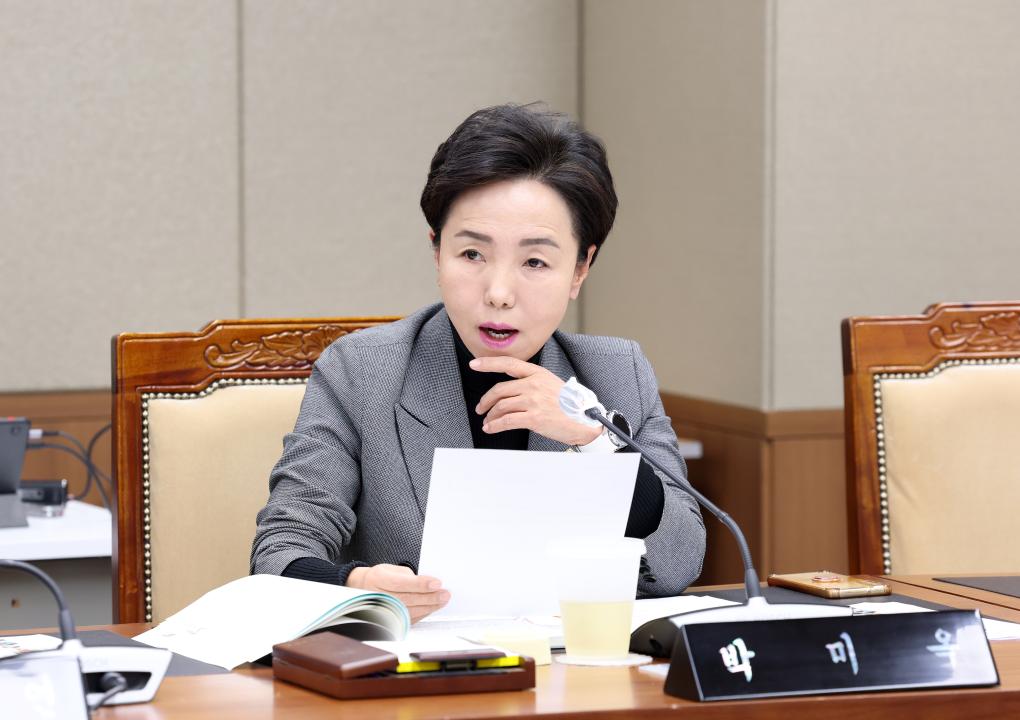 '제357회 임시회 제3차 농수산해양위원회' 게시글의 사진(50) '0207_농수산해양위원회74.jpg'