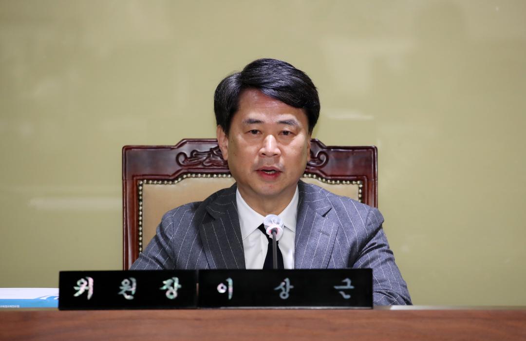 '제357회 임시회 제1차 교육위원회' 게시글의 사진(4) '250206_제357회 임시회 제1차 교육위원회_04.JPG'