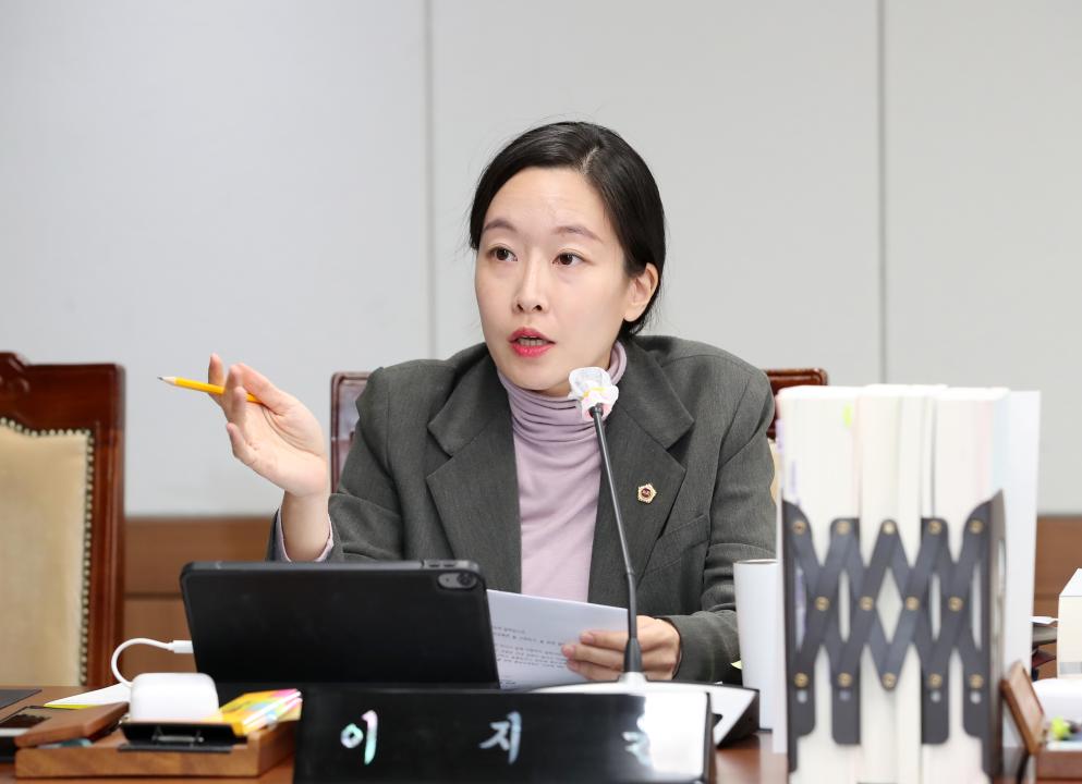 '제356회 정례회 교육위원회 행정사무감사' 게시글의 사진(56) '241118_제356회 정례회 교육위원회 행감_84.JPG'