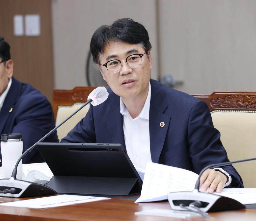 '제351회 정례회 제1차 복지환경위원회' 게시글의 사진(21) '240611_제351회 정례회 복지환경위원회 (1차) (51).JPG'