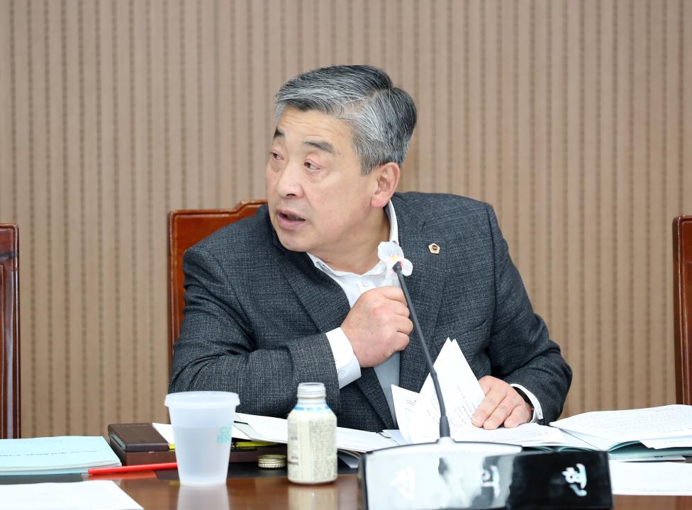 '제1차 예산결산특별위원회' 게시글의 사진(42) '250218_제357회 임시회 예산결산특별위원회_52.JPG'
