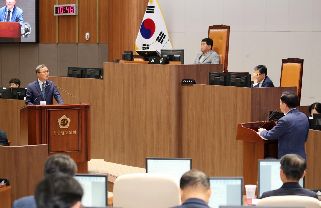 '제352회 정례회 제3차 본회의 윤희신 의원 도정 및 교육행정 질문' 게시글의 사진(11) '240621_제352회 정례회 제3차 본회의 윤희신 의원 질문_44.JPG'