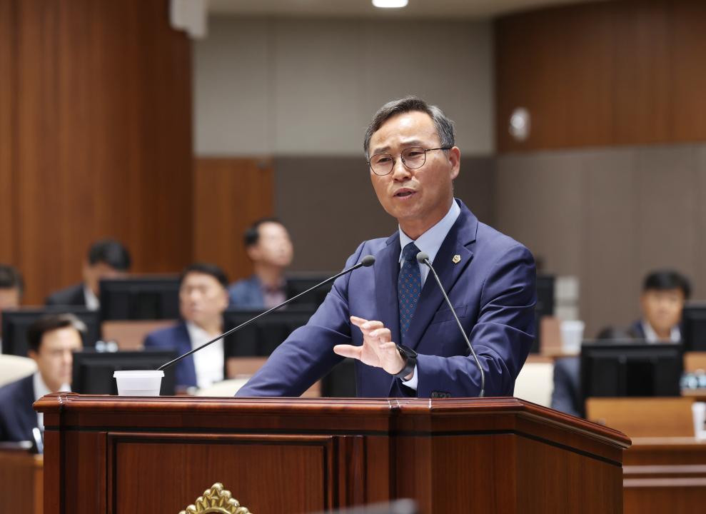 '제352회 정례회 제3차 본회의 윤희신 의원 도정 및 교육행정 질문' 게시글의 사진(24) '240621_제352회 정례회 제3차 본회의 (도정 및 교육행정 질문) (52).JPG'