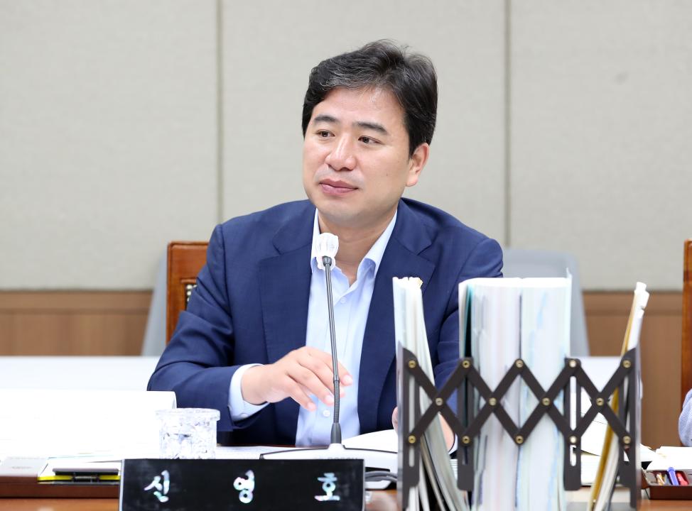 '제352회 정례회 제2차 농수산해양위원회' 게시글의 사진(23) '240612_제352회 정례회 제2차 농수산해양위원회_78.JPG'