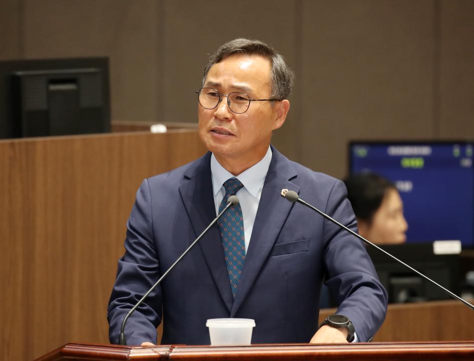 '제352회 정례회 제3차 본회의 윤희신 의원 도정 및 교육행정 질문' 게시글의 사진(7) '240621_제352회 정례회 제3차 본회의 윤희신 의원 질문_61.JPG'