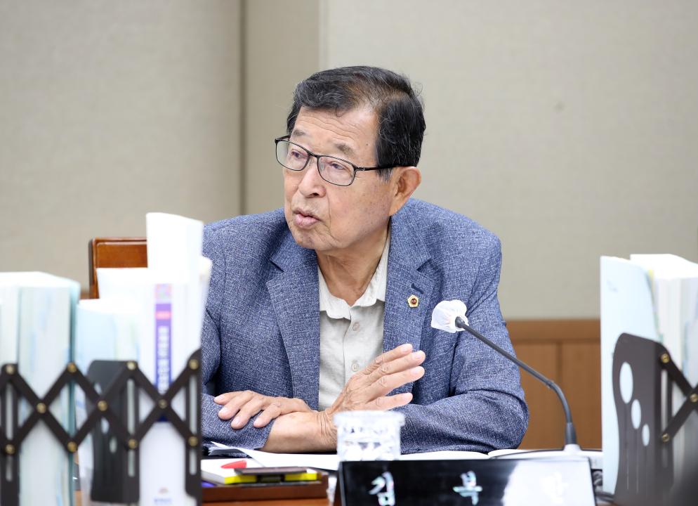 '제352회 정례회 제2차 농수산해양위원회' 게시글의 사진(7) '240612_제352회 정례회 제2차 농수산해양위원회_16.JPG'