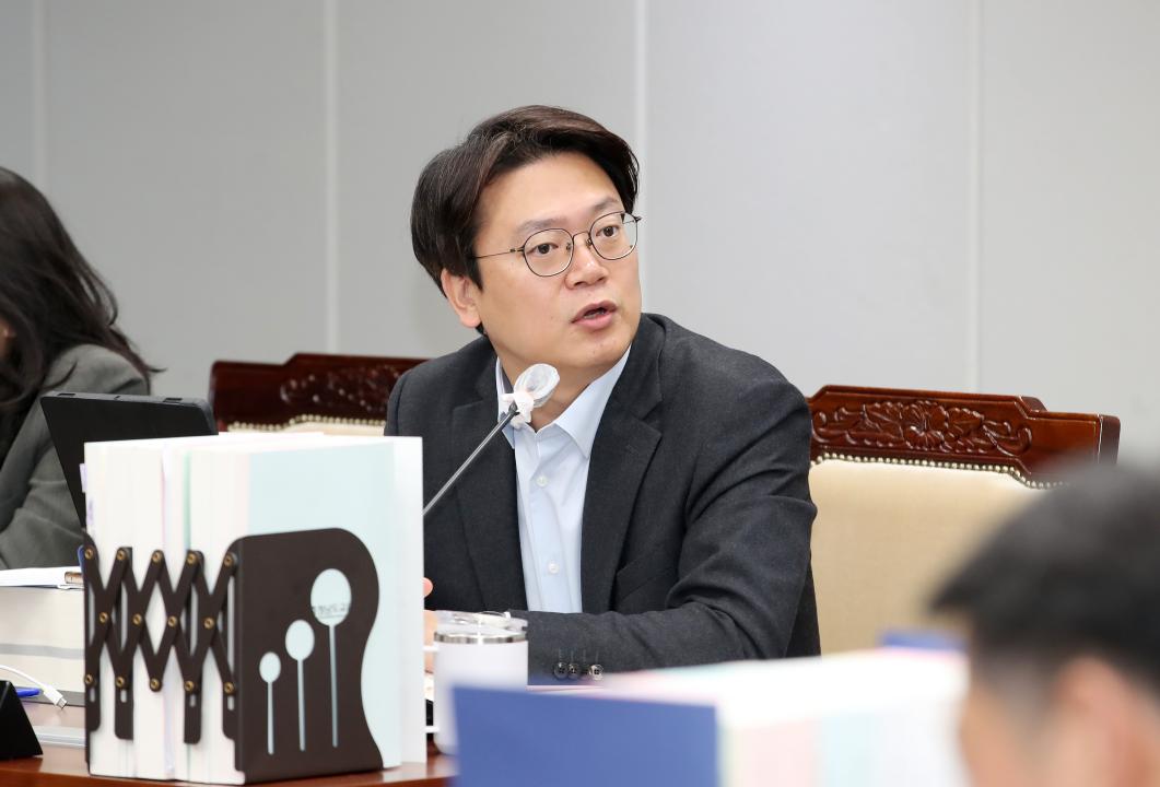'제356회 정례회 교육위원회 행정사무감사' 게시글의 사진(50) '241118_제356회 정례회 교육위원회 행감_73.JPG'