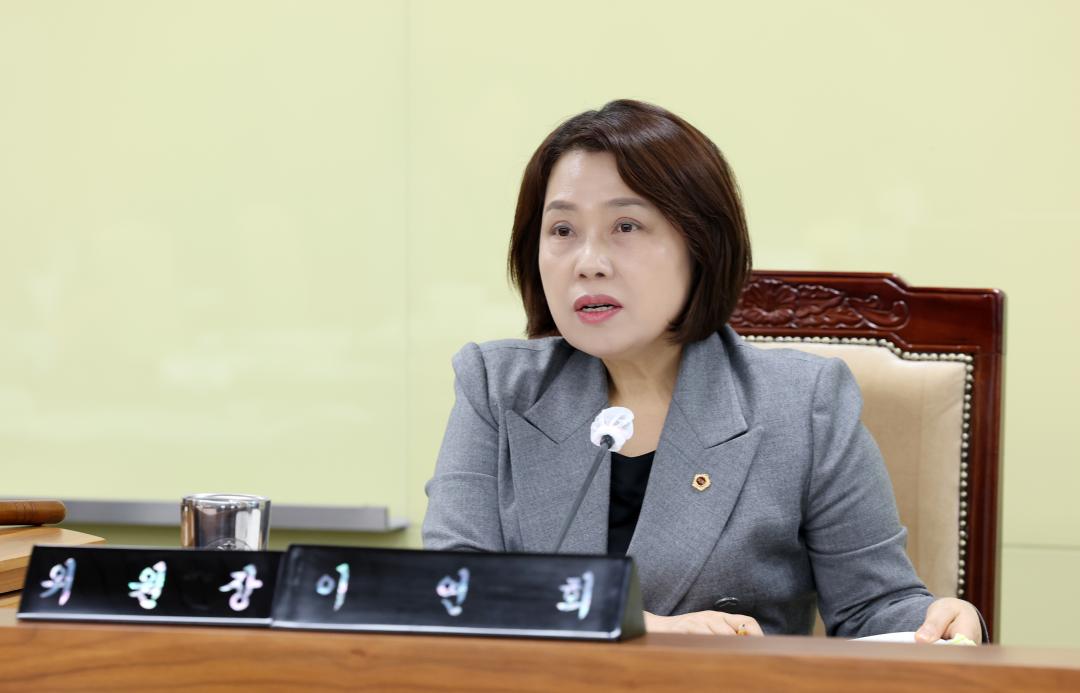 '제357회 임시회 제3차 농수산해양위원회' 게시글의 사진(9) '0207_농수산해양위원회21.jpg'