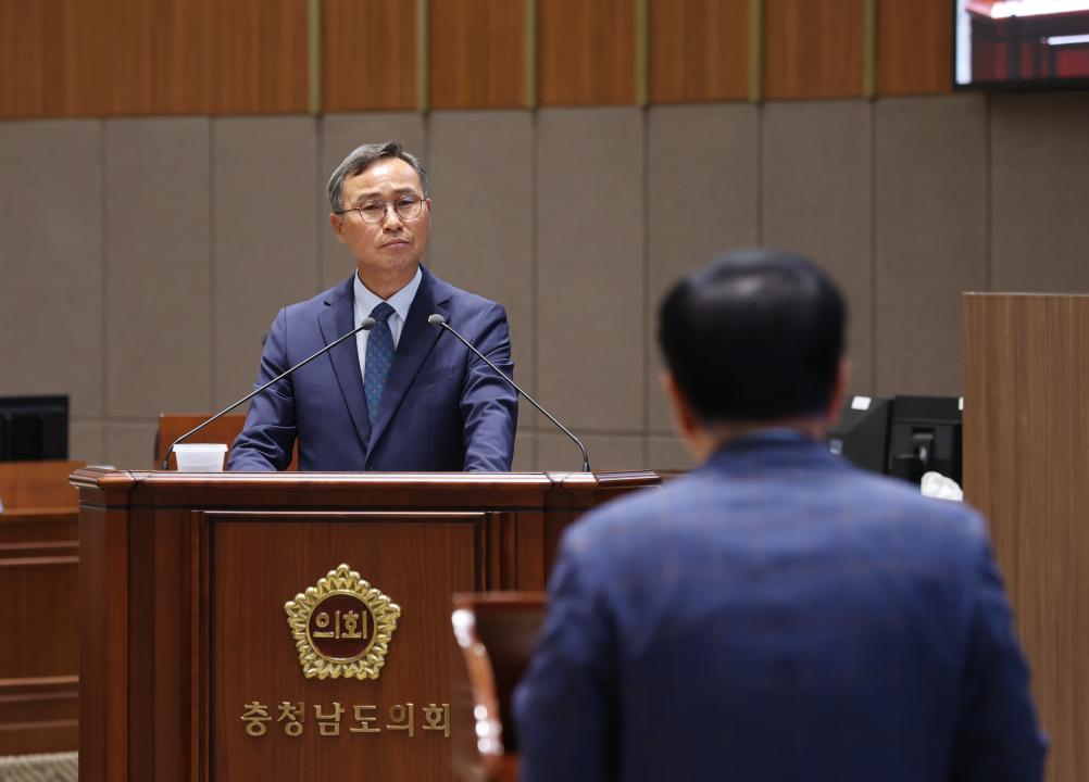 '제352회 정례회 제3차 본회의 윤희신 의원 도정 및 교육행정 질문' 게시글의 사진(23) '240621_제352회 정례회 제3차 본회의 (도정 및 교육행정 질문) (46).JPG'