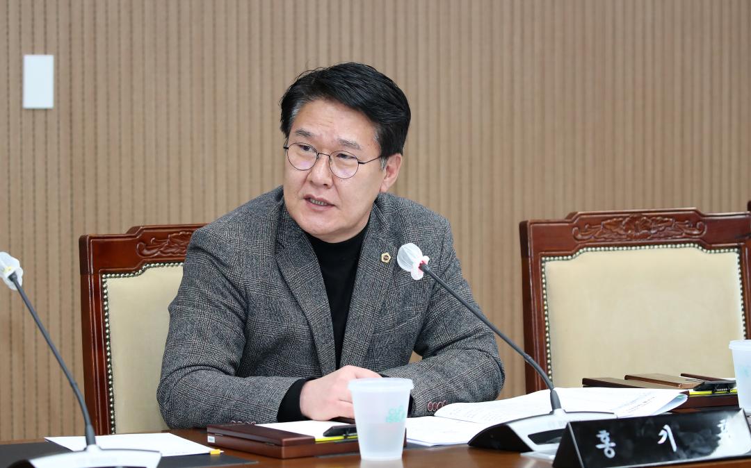 '제1차 예산결산특별위원회' 게시글의 사진(47) '250218_제357회 임시회 예산결산특별위원회_58.JPG'