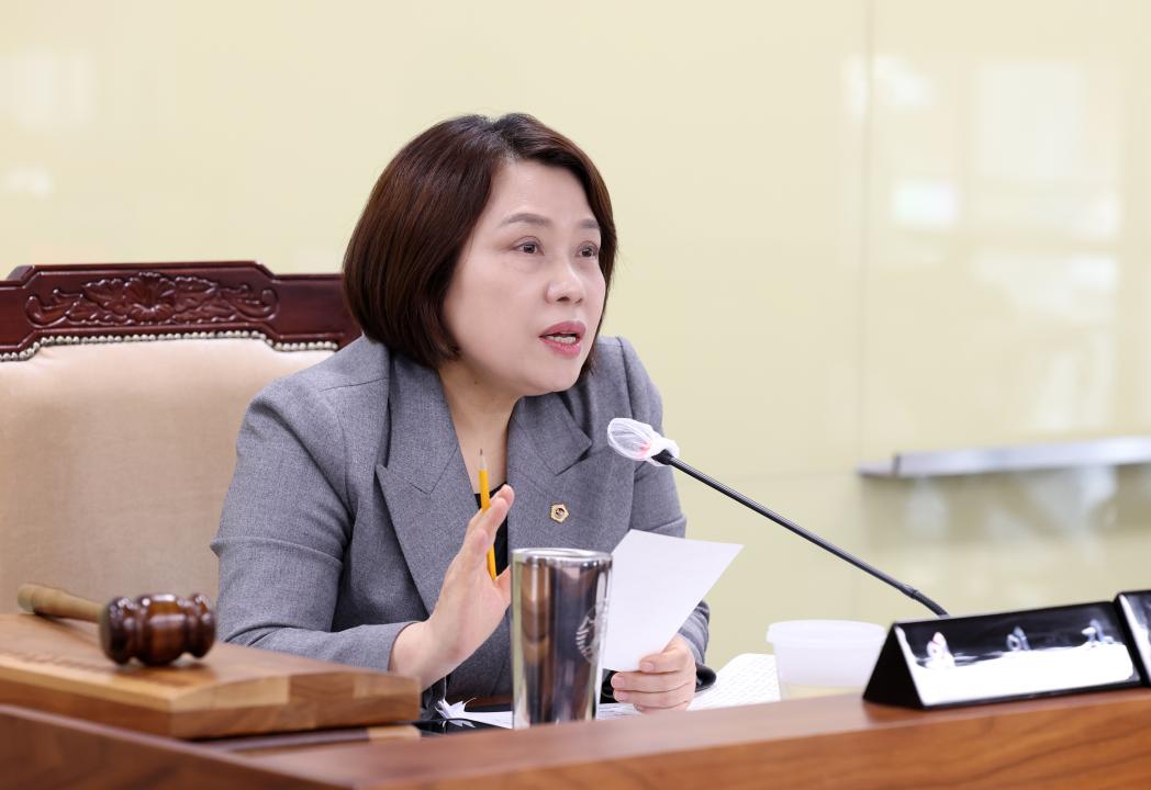 '제357회 임시회 제3차 농수산해양위원회' 게시글의 사진(15) '0207_농수산해양위원회27.jpg'