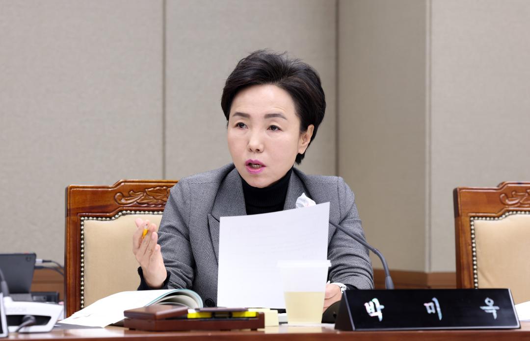 '제357회 임시회 제3차 농수산해양위원회' 게시글의 사진(56) '0207_농수산해양위원회84.jpg'