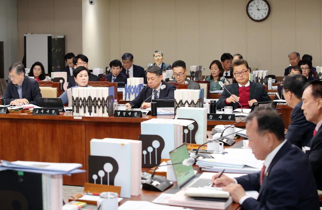 '제356회 정례회 교육위원회 행정사무감사' 게시글의 사진(37) '241118_제356회 정례회 교육위원회 행감_55.JPG'