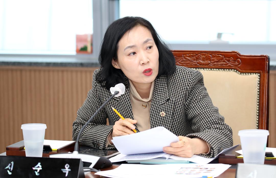 '제1차 예산결산특별위원회' 게시글의 사진(59) '250218_제357회 임시회 예산결산특별위원회_70.JPG'