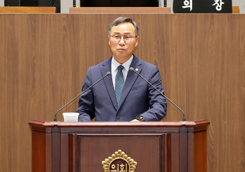 '제352회 정례회 제3차 본회의 윤희신 의원 도정 및 교육행정 질문' 게시글의 사진(3) '240621_제352회 정례회 제3차 본회의 윤희신 의원 질문_02.JPG'