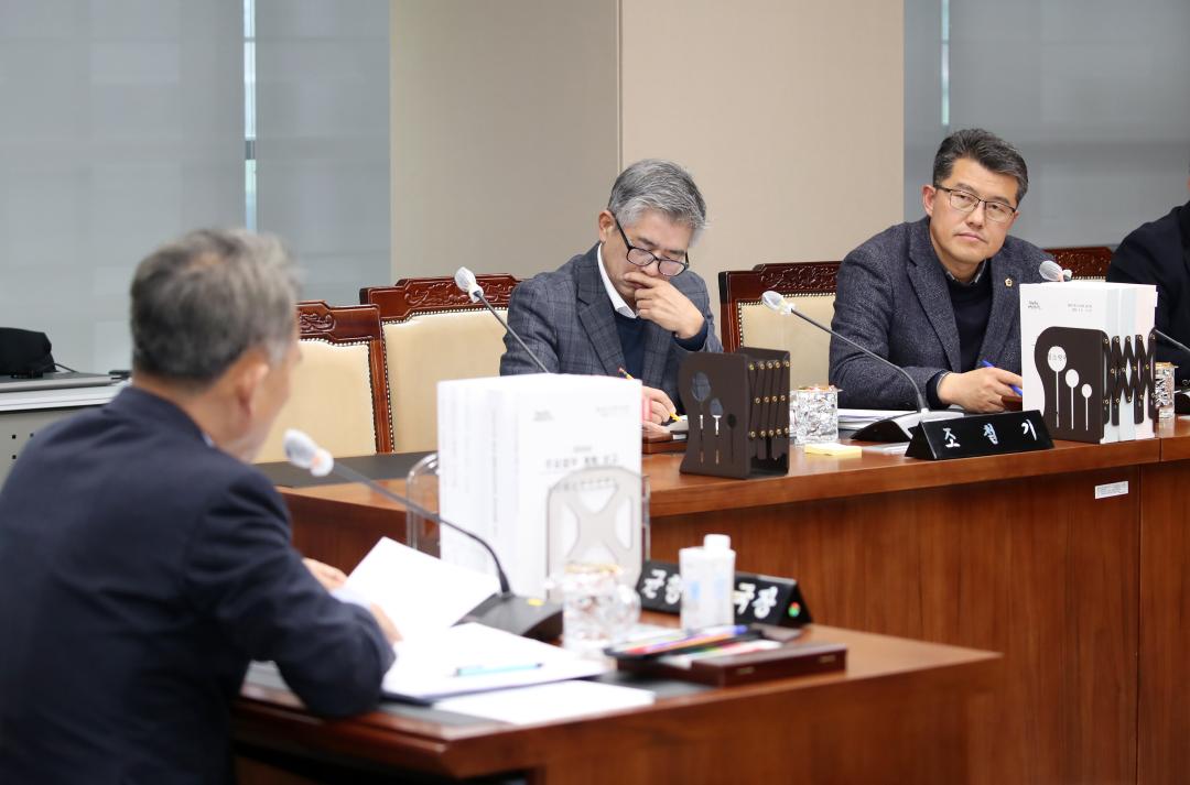 '제357회 임시회 제3차 건설소방위원회' 게시글의 사진(41) '250207_제357회 임시회 제3차 건설소방위원회_59.JPG'