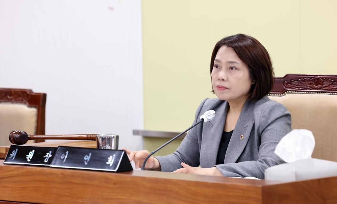 '제357회 임시회 제3차 농수산해양위원회' 게시글의 사진(4) '0207_농수산해양위원회16.jpg'