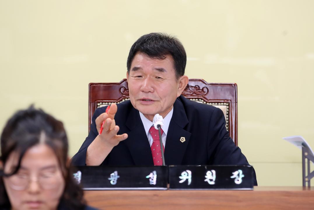 '제352회 정례회 제2차 농수산해양위원회' 게시글의 사진(6) '240612_제352회 정례회 제2차 농수산해양위원회_08.JPG'
