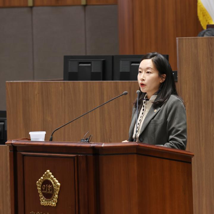 '제357회 임시회 제1차 본회의 이지윤 의원 5분발언' 게시글의 사진(9) '250204_제357회 임시회 제1차 본회의 (139).JPG'