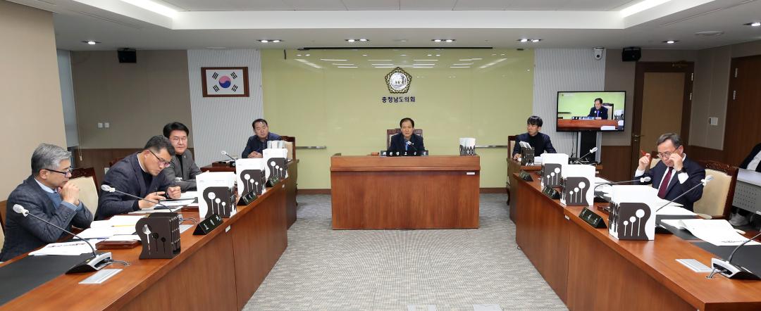 '제357회 임시회 제1차 건설소방위원회' 게시글의 사진(4) '250205_제357회 임시회 제1차 건설소방위원회_04.JPG'
