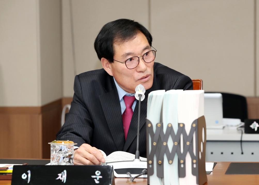 '제357회 임시회 제4차 건설소방위원회' 게시글의 사진(29) '250210_제357회 임시회 제4차 건설소방위원회_37.JPG'