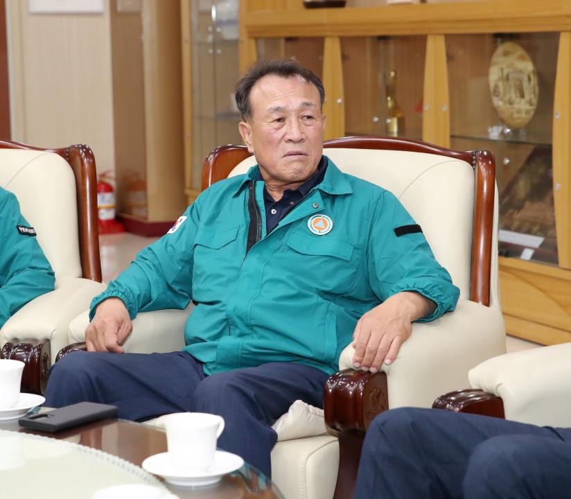 '충남도교육청 을지훈련 근무자 격려 방문' 게시글의 사진(10) '240820_을지훈련 근무자 격려 방문 도교육청_13.JPG'