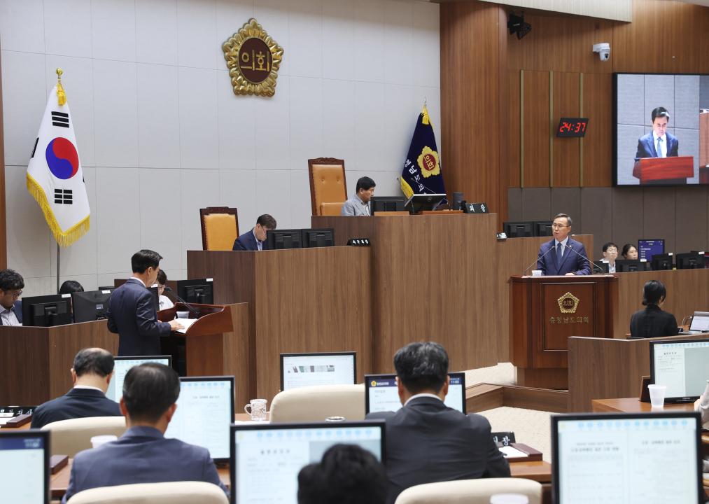 '제352회 정례회 제3차 본회의 윤희신 의원 도정 및 교육행정 질문' 게시글의 사진(25) '240621_제352회 정례회 제3차 본회의 (도정 및 교육행정 질문) (56).JPG'