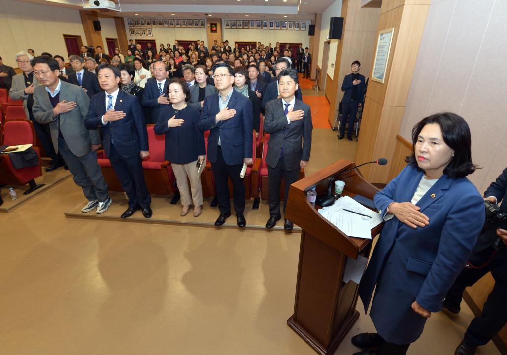 '21세기 미래역량을 키우는 수학교육의 방향 의정토론회' 게시글의 사진(3) '0410_한옥동 의원 의정토론회05.jpg'