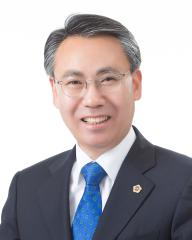 Hong, Jae-pyo Chief Commissioner