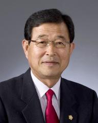Kim, Bok-man Chief Commissioner