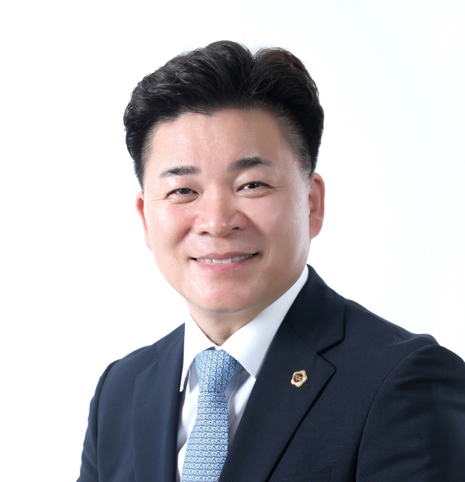 충청남도의회 의원 김민수